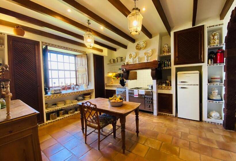 צימר La Rayuela Suites