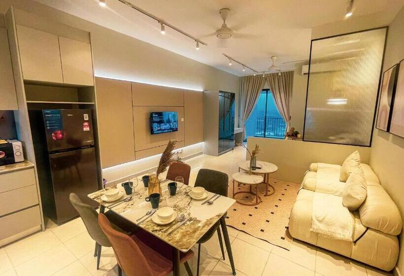 Bed and Breakfast Netizen Cozy Suite By Guestonic