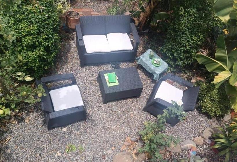 צימר Villa Carlinita