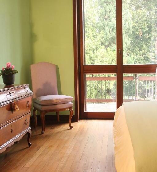 مبيت وإفطار Villa Inella