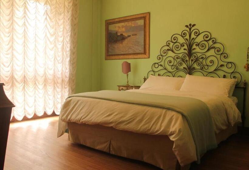 مبيت وإفطار Villa Inella