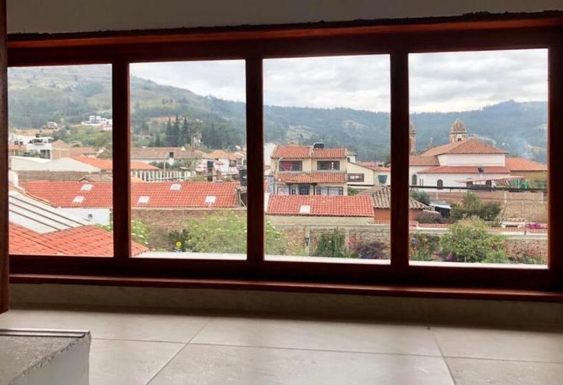 تختخواب و صبحانه Villa Lulu