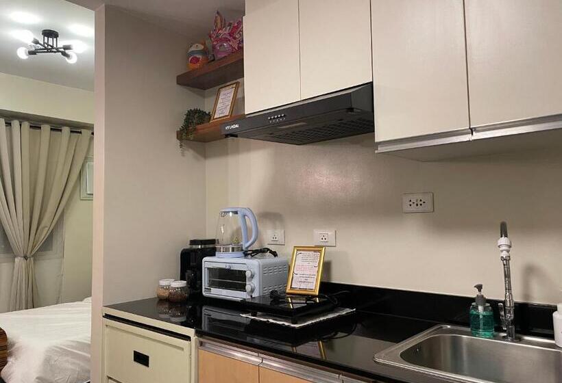 Condo Home With Fast Wifi In Bacolod City