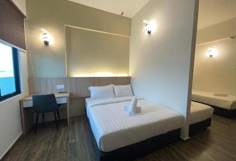 Dj Citi Plaza Hotel & Suites