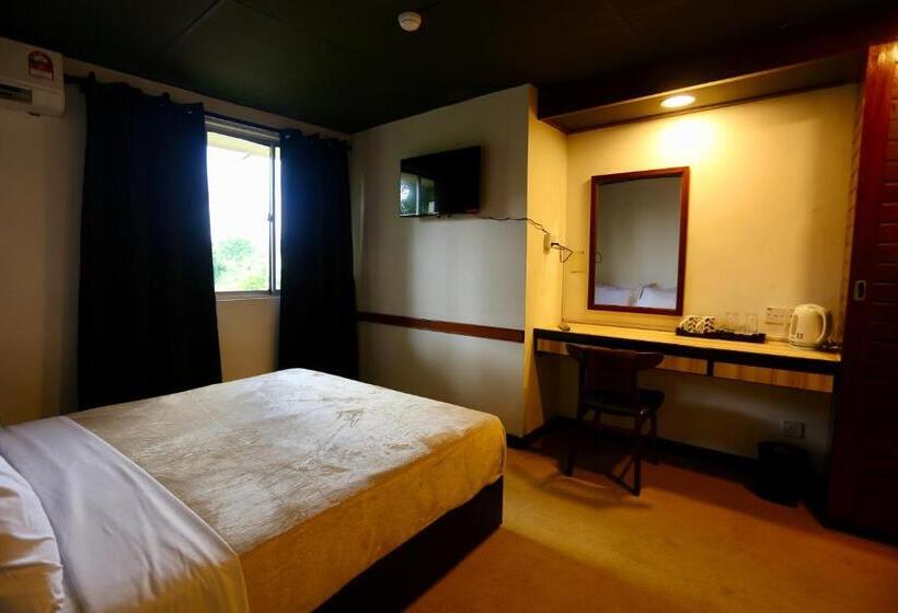 Fata Hotel By Project Borneo