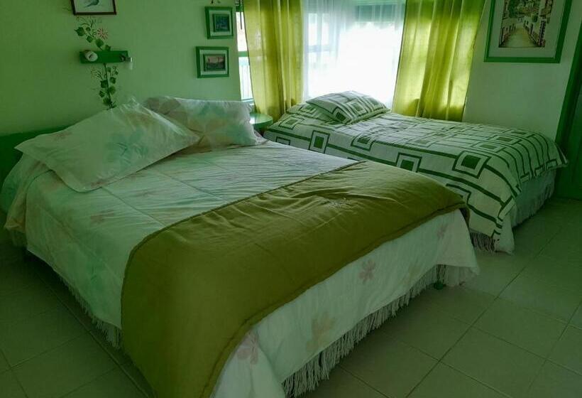 Finca Hotel Brugmansia