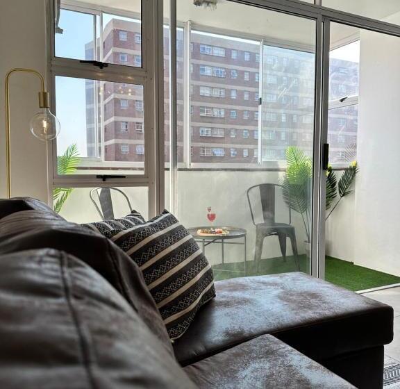 Harbour View Apartment