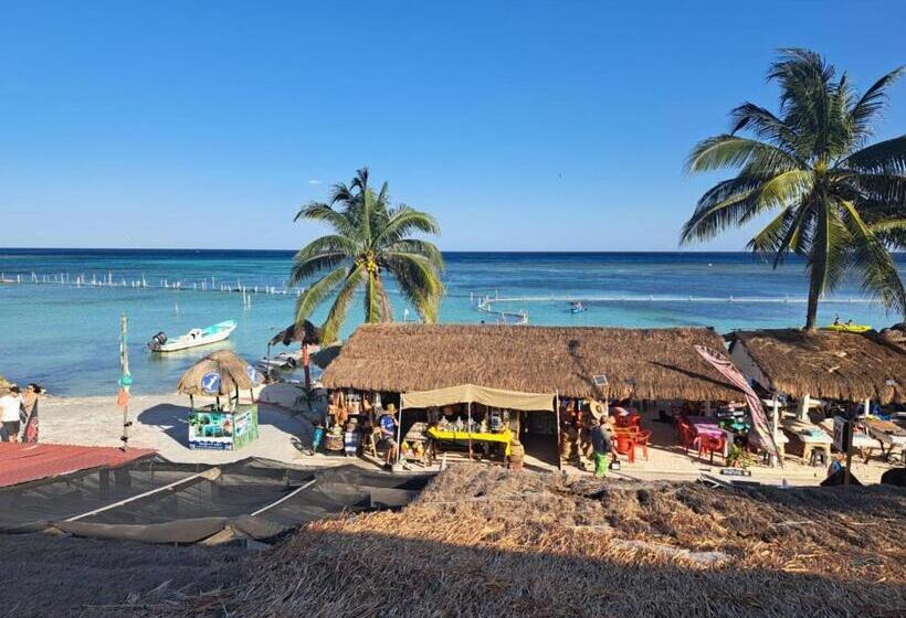 ホテル Hidden Jems Mahahual Hostel