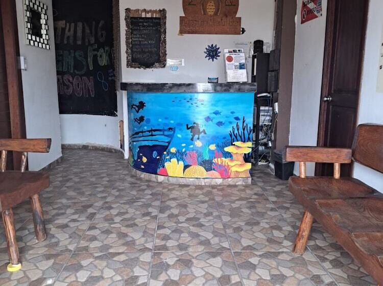 ホテル Hidden Jems Mahahual Hostel