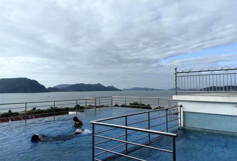 Homestay Pangsapuri Simfoni 3br 7pax Kuah Langkawi