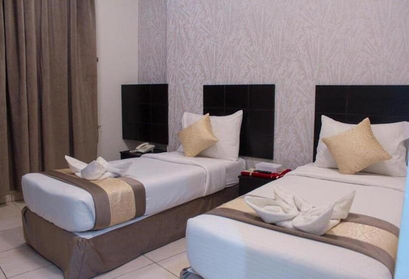 Отель كنوز العمر