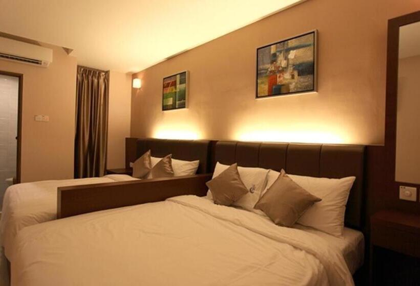 Hotel Avaria Signature