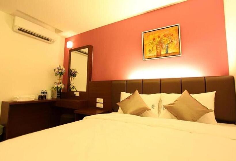 Hotel Avaria Signature