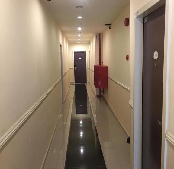 Hotel Avaria Signature