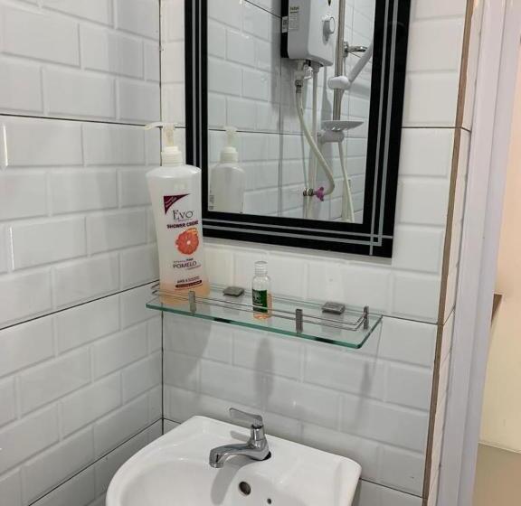 فندق Chalet And Homestay Kasih Bonda For Musllim Only