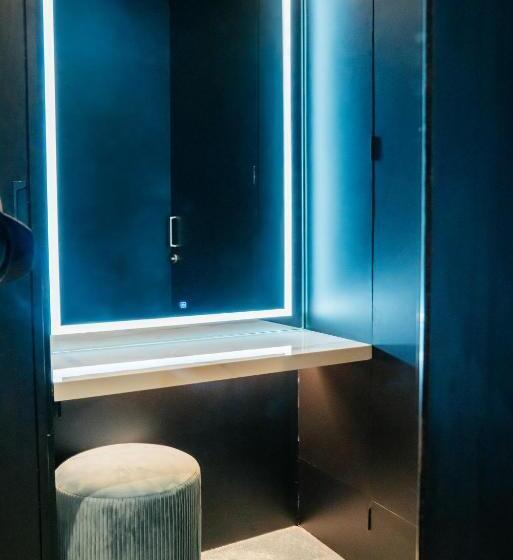 캡슐 호텔 Capsule Transit Sleep Lounge Klia T1   Landside