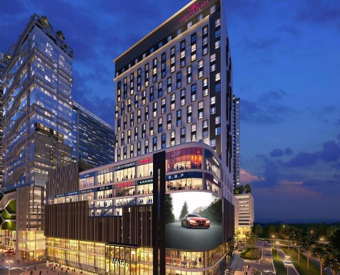 בית מלון כפרי Crowne Plaza Penang Straits City By Ihg