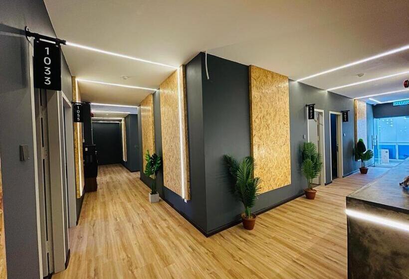 Отель Cyther Stay