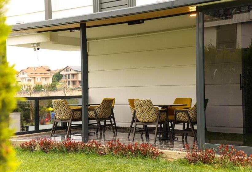 فندق Gardenmode Airport