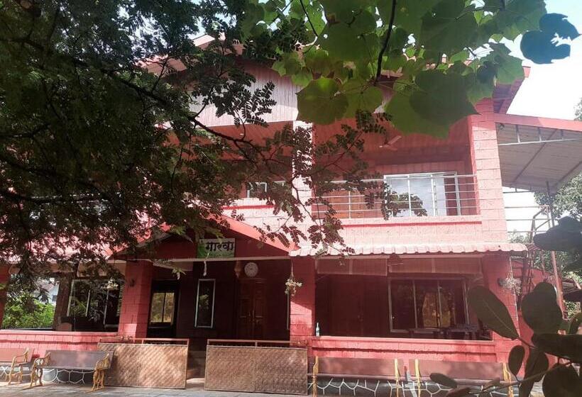 فندق Garwa Home Stay