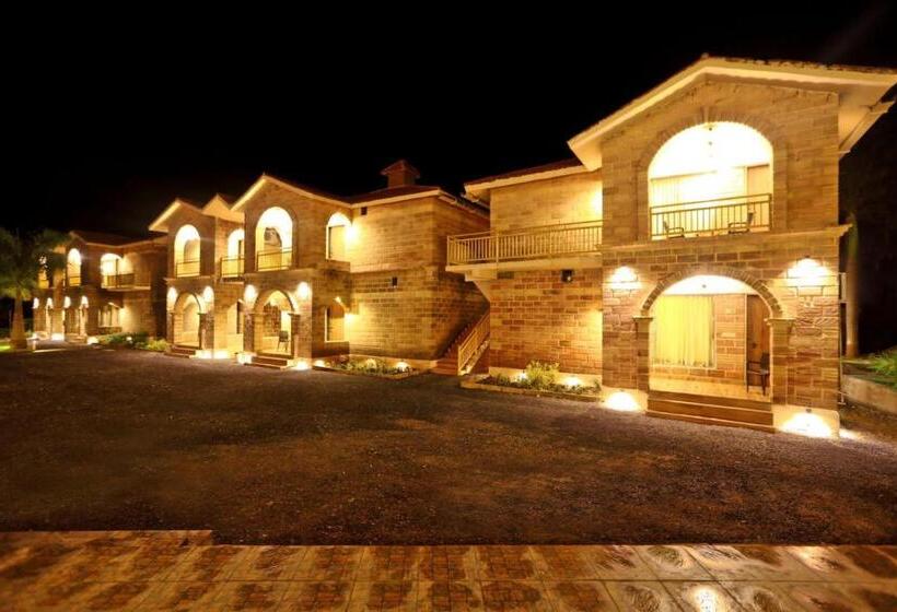호텔 Gir Night Resort