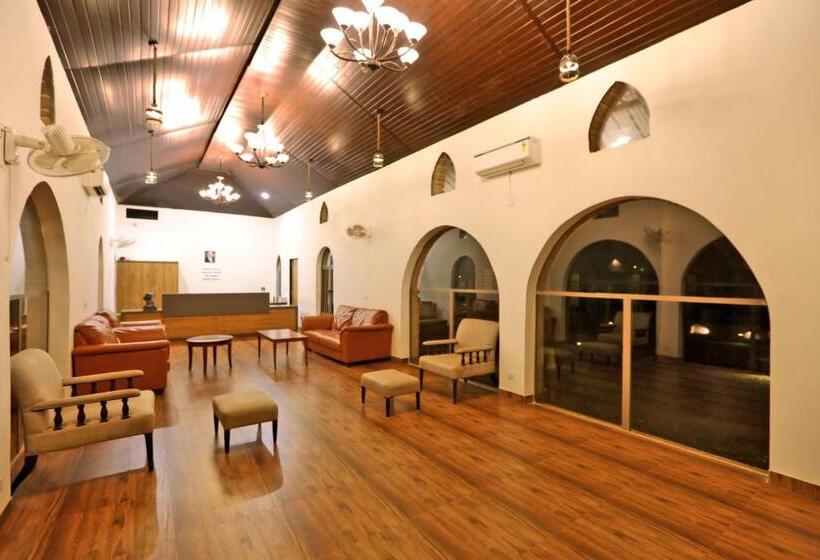 호텔 Gir Night Resort