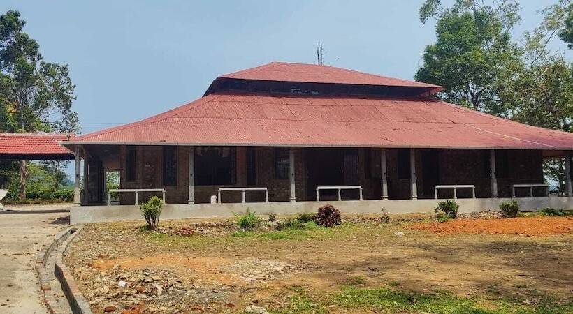 ホテル Harris Holiday Inn