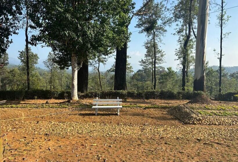 ホテル Harris Holiday Inn