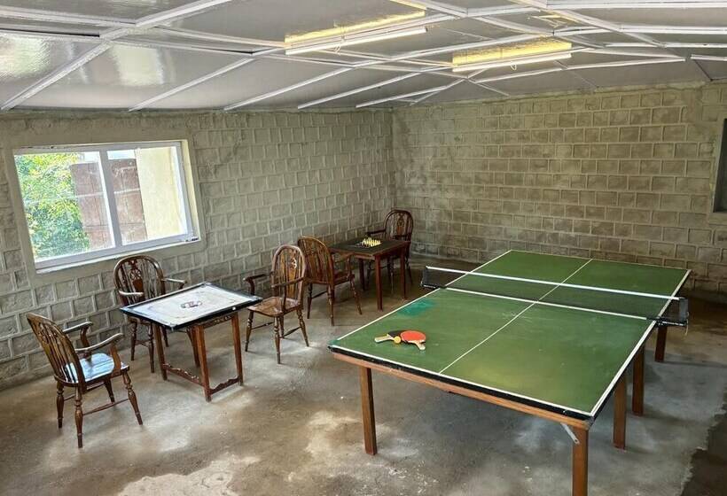 ホテル Harris Holiday Inn