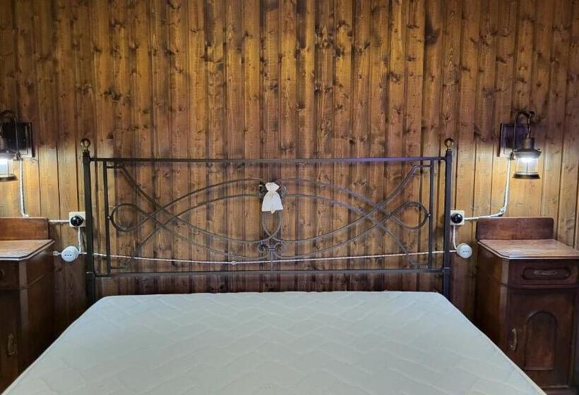 فندق Il Tempio Nel Bosco The Rustic Rooms & Wine