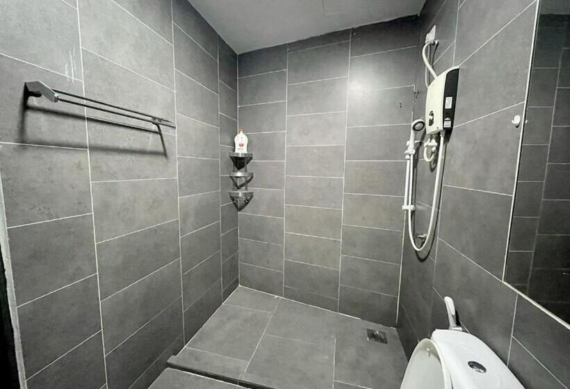 酒店 Immense Studio Empiredamansara/wifi/netflix