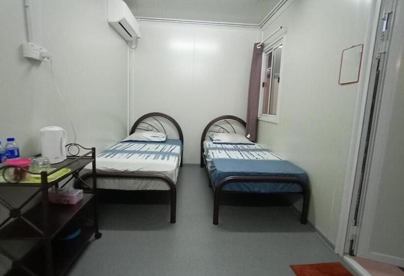 فندق Kw Caravan Park & Cabin Stay