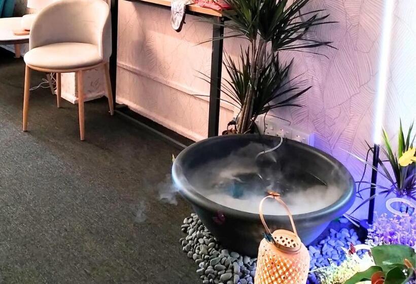 בית מלון כפרי Le Melur