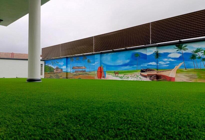 فندق Lestari Inn Residence