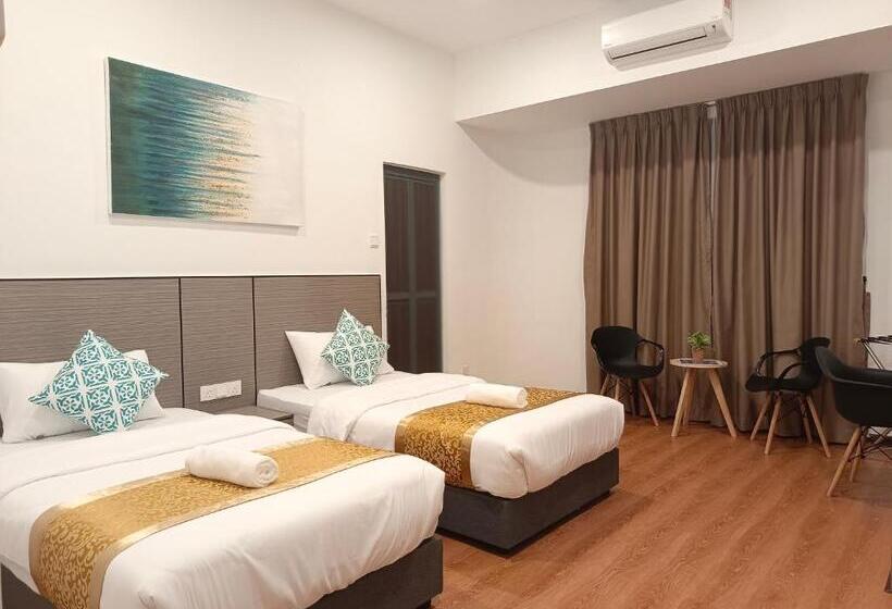 فندق Lestari Inn Residence