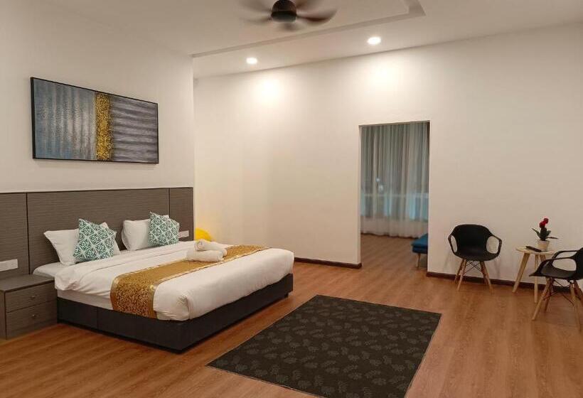 هتل Lestari Inn Residence