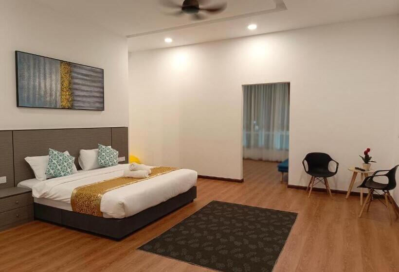 فندق Lestari Inn Residence