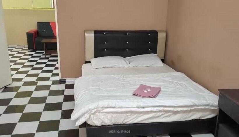 فندق Lii View Labis