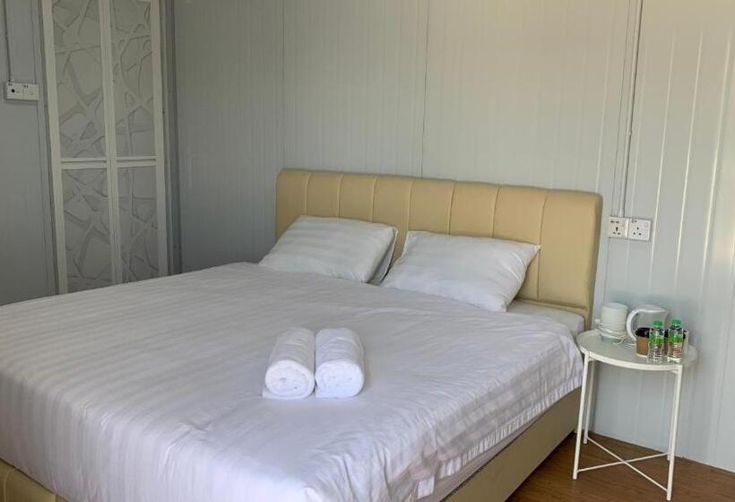 ホテル Meraga Cinta Kijal