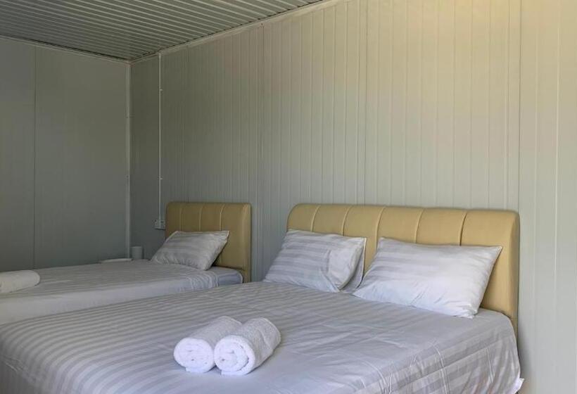 ホテル Meraga Cinta Kijal