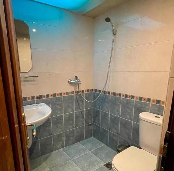 Best Hotels And Apartments