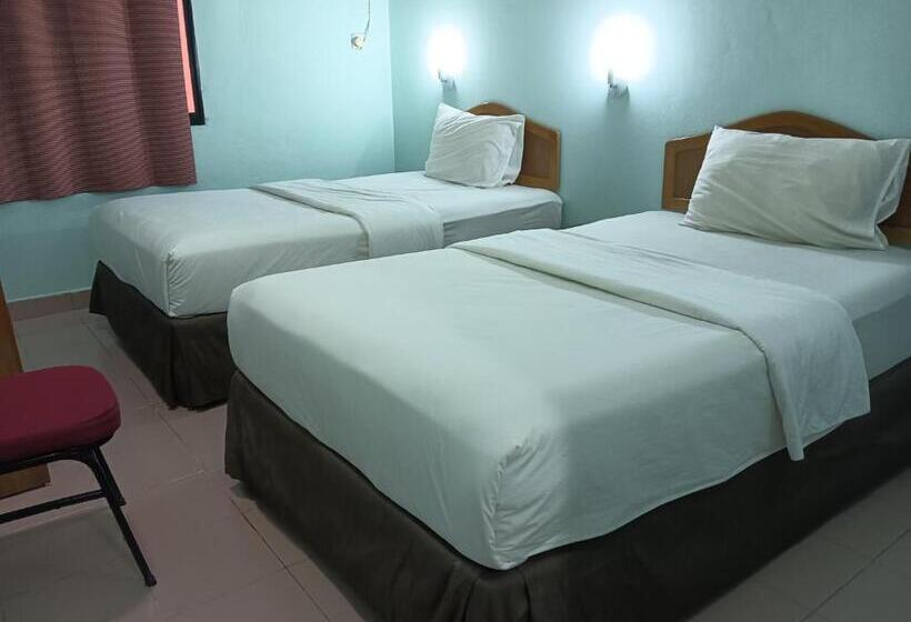 Otel Oyo 90860 Wawasan Inn