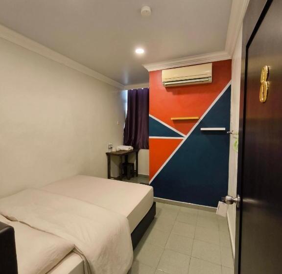 בית מלון כפרי Pine Lodge By Evr Previously Yss Indrawasih