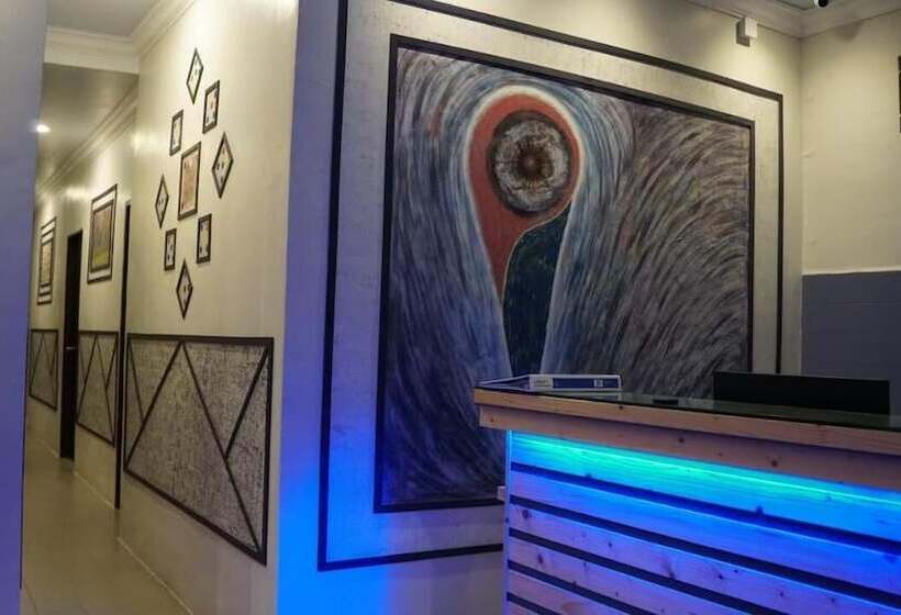 בית מלון כפרי Pine Lodge By Evr Previously Yss Indrawasih