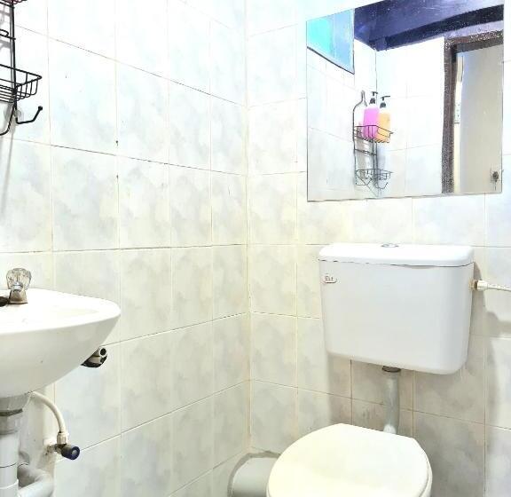 בית מלון כפרי Pine Lodge By Evr Previously Yss Indrawasih