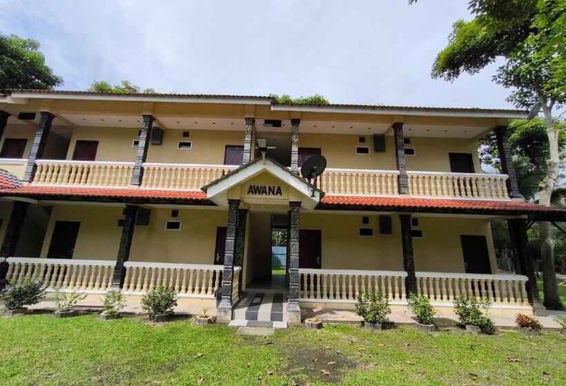 فندق Oyo 90906 Rumah Rehat Awana