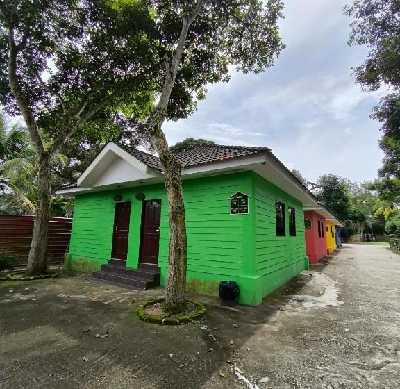 فندق Oyo 90906 Rumah Rehat Awana
