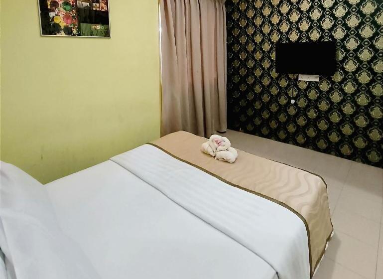 فندق Oyo 90906 Rumah Rehat Awana