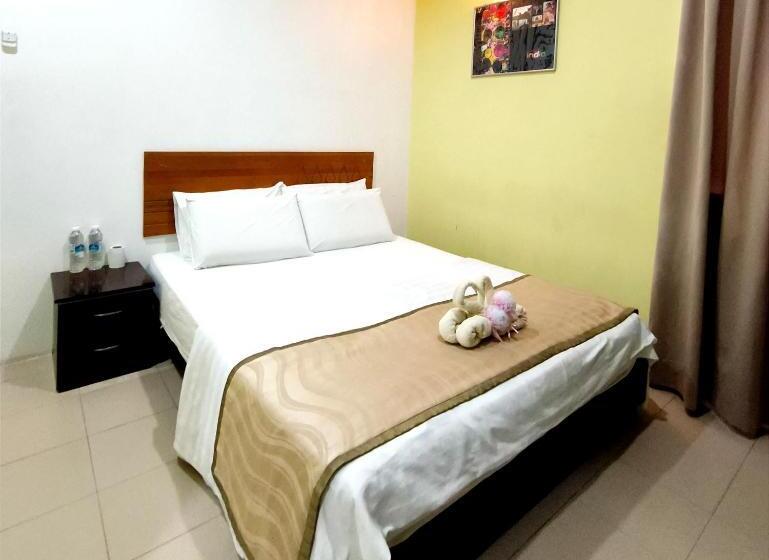 فندق Oyo 90906 Rumah Rehat Awana