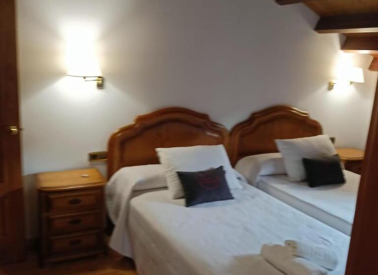 فندق Pensión Casa Morán